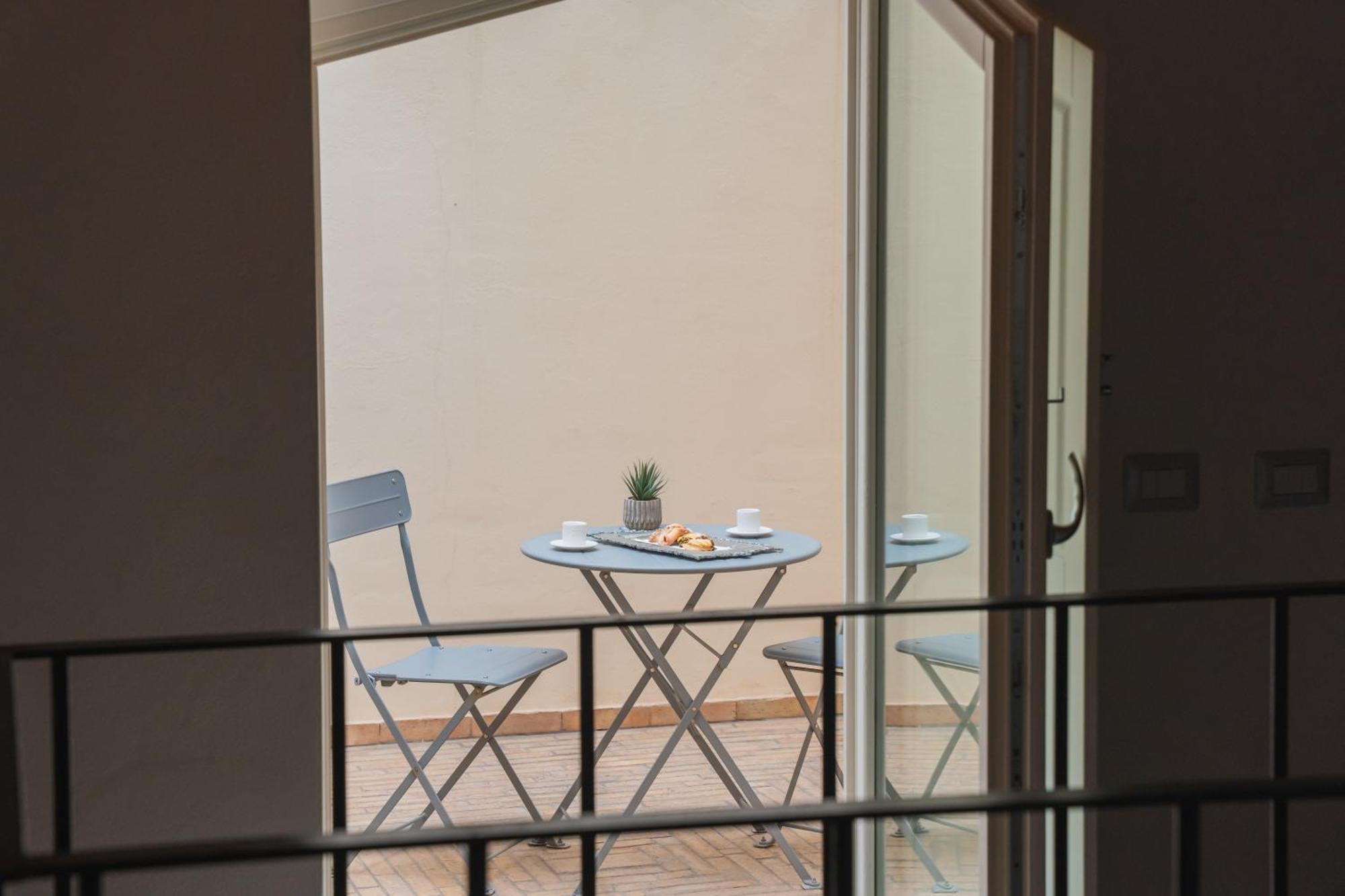 Arco Del Mercato Apartment